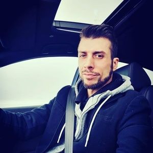 Meet your Posher, Pierre luc